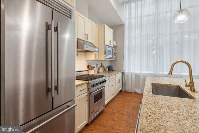 Photo - 23 S 23rd St Unit 2A