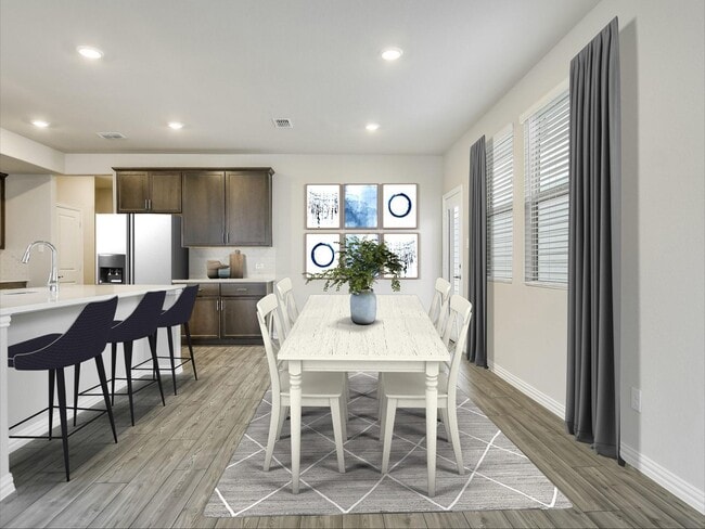 Photo - 2612 Gateway Ave