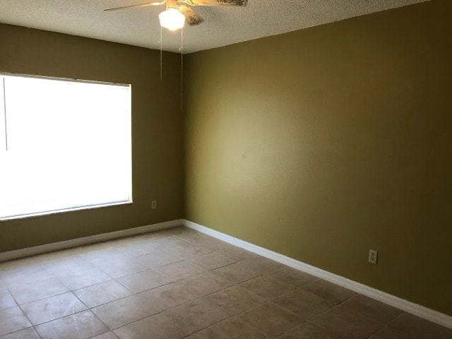 Photo - 1462 Melshire Ave