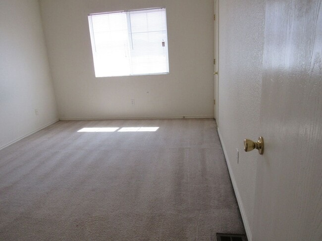Photo - 4409 Mattie Dr Unit Apt B