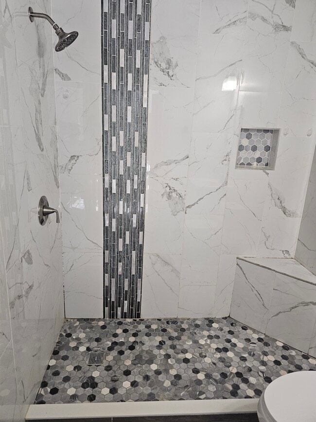 Photo - 228 Duncan Ave Unit Apartment #2R