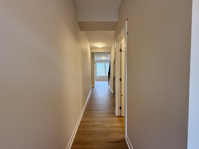 Photo - 532 Promontory Pl