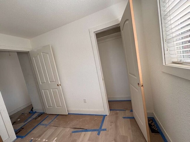 Photo - BEAUTIFUL HOME IN ANGLETON. MOVE IN READY!.