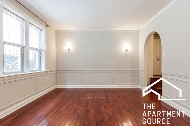 Photo - 544 W Surf St