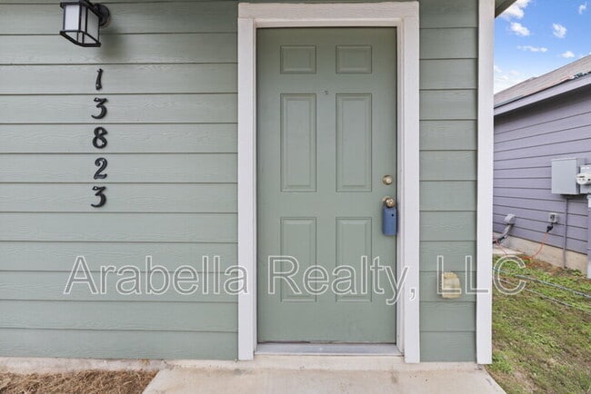 Photo - 13823 Ostrich Run