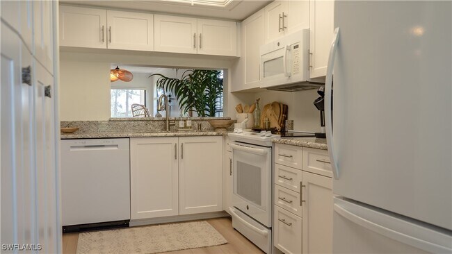 Photo - 265 Deerwood Cir Unidad 15 Rental