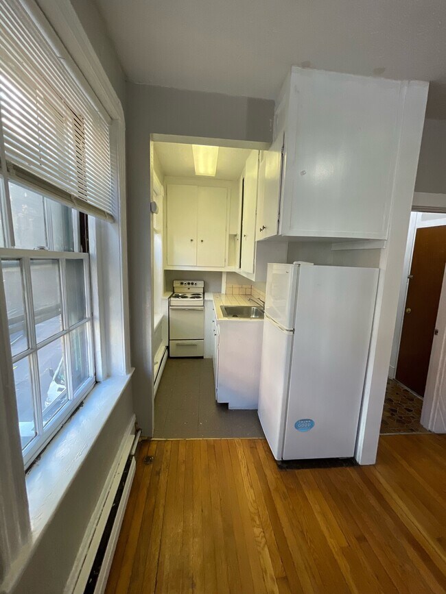 Photo - 41 Anderson St Unit 2-1