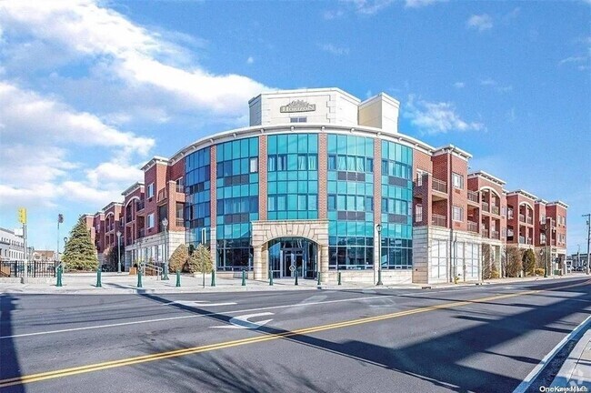 Building Photo - 130 Post Ave Unit 409 Rental