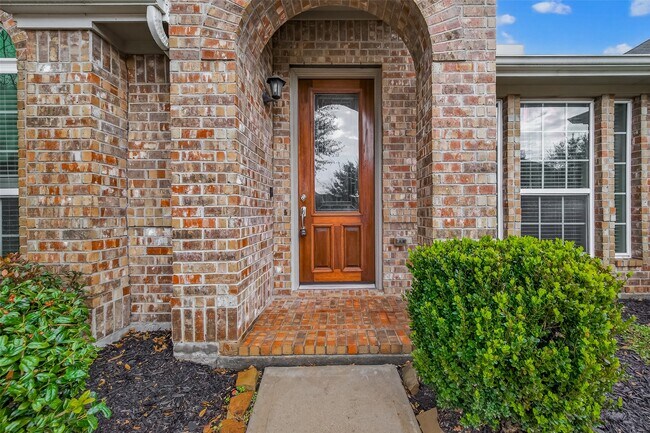 Photo - 17506 Waeback Dr