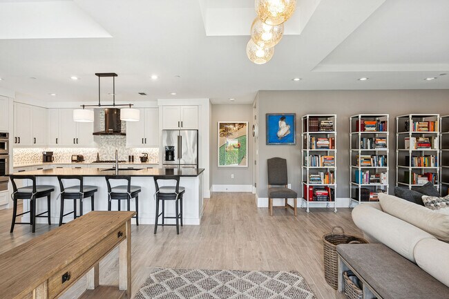 Photo - 1135 3rd Ave S