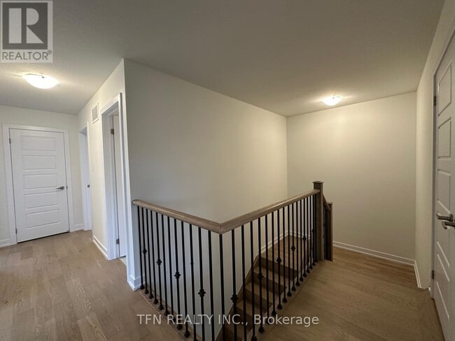 Photo - 11 Monteith Dr