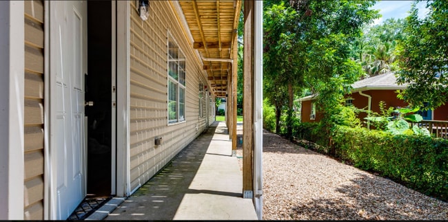 Photo - 1329 Nylic St