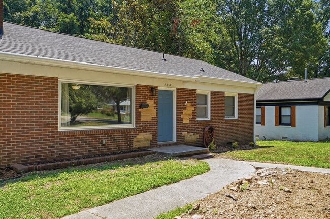 Photo - Move-in Ready 3 Bedroom Ranch Home in Eastway Park