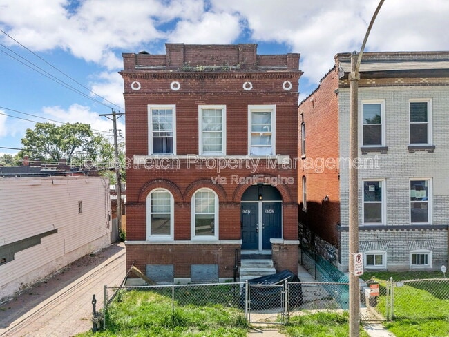 Building Photo - 3747 Oregon Ave Rental