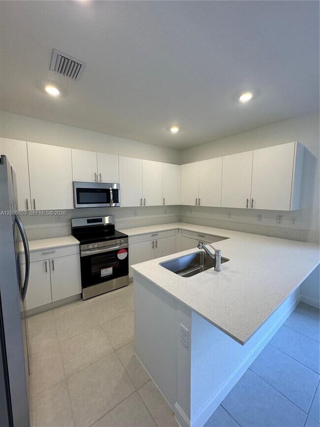 Photo - 23379 SW 128th Ave