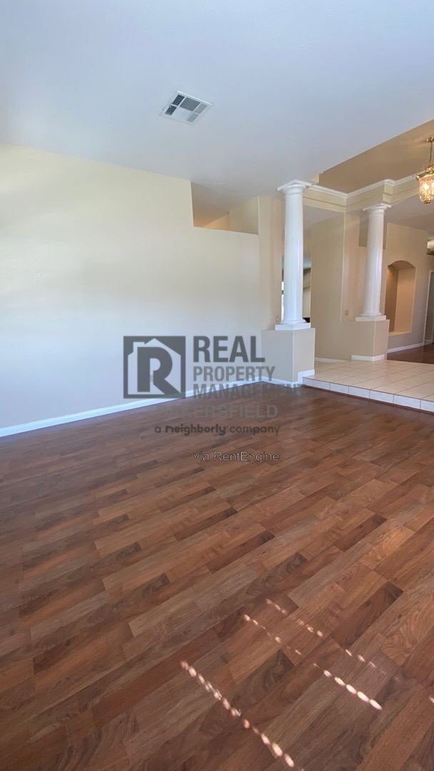 10916 Stony Point Dr