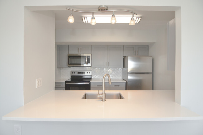 Photo - 1945 Commonwealth Ave Condo Unit 13C