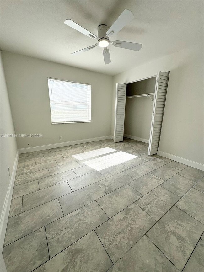 Photo - 4119 Woodside Dr Unit 2
