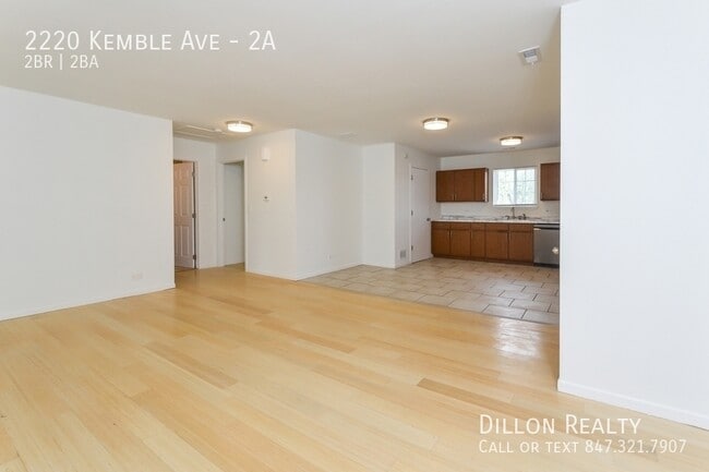 Photo - 2220 Kemble Ave Unit 2A