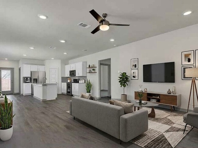 Photo - 224 Millbrook Blvd
