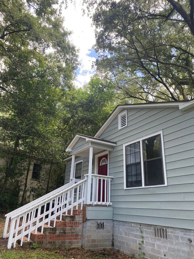 Photo - 1501 Proctor St