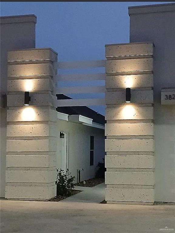 3816 Las Vistas Ln Unit 2
