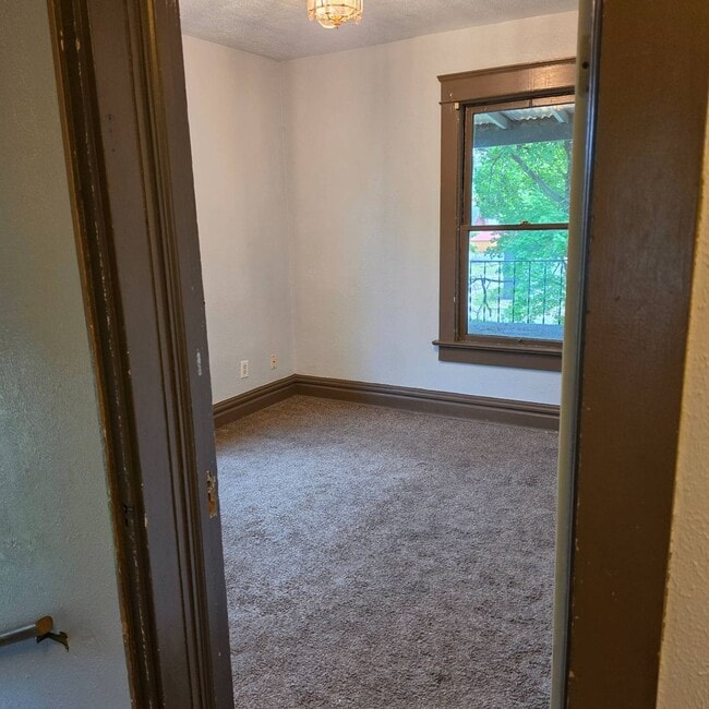 1904 Highland Ave Unidad 2