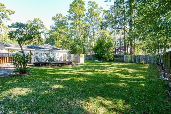 Building Photo - 5731 Old Lodge Dr