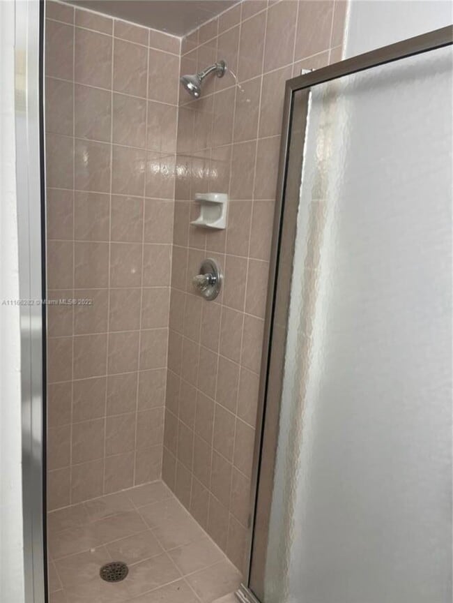 Photo - 4801 NW 7th St Unidad 407 16