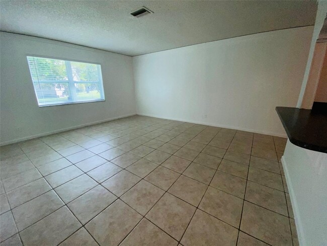 Photo - 11380 NW 39th St