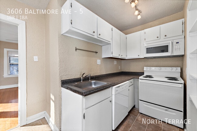 Photo - 3606 Baltimore Ave Unidad 5