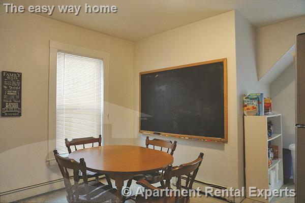 Photo - 339A Beacon St