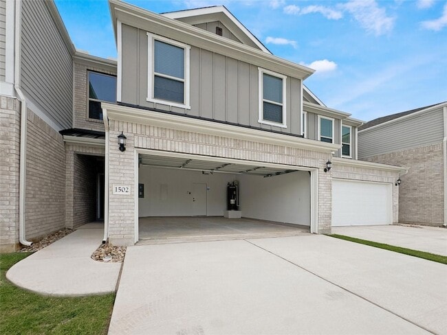 Photo - 2725 Woodall Dr Unit 1502