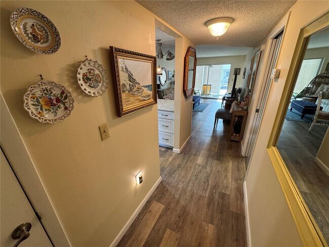 Photo - 1400 Tarpon Center Dr Unit 111