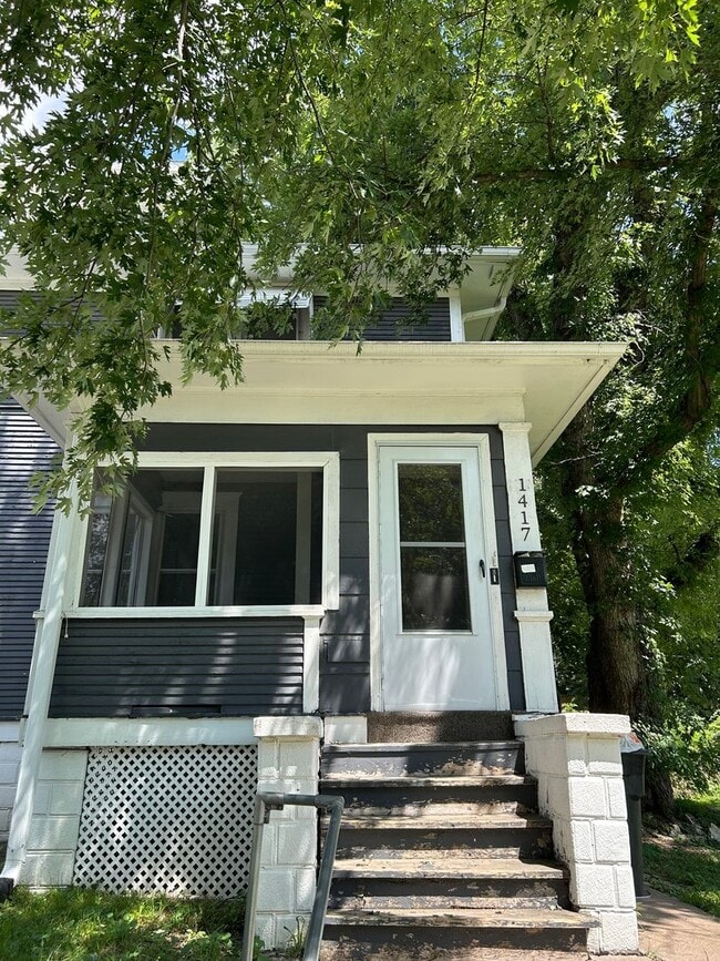 Photo - Timeless Charm Meets Modern Comfort – Spacious 3 Bedroom Duplex Near Downtown Omaha