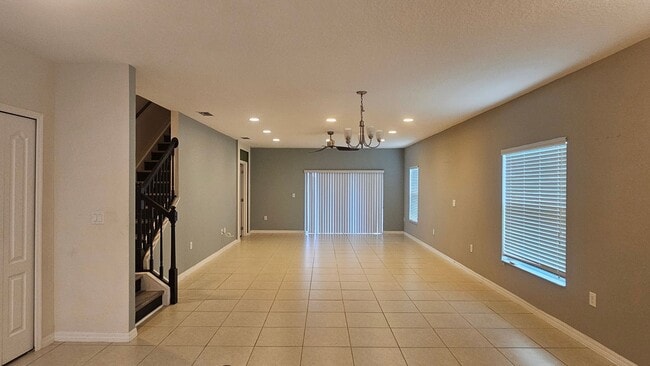 Photo - 233 Primrose Dr