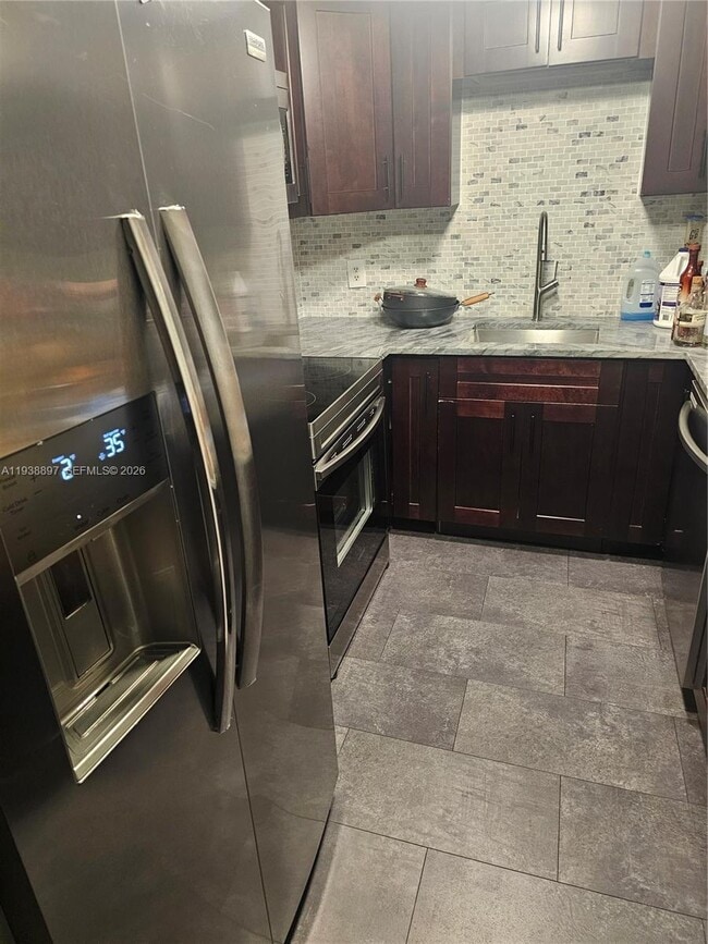 Photo - 5961 N Falls Cir Dr Unit 109