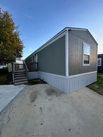 Photo - 2800 Fort Worth Dr