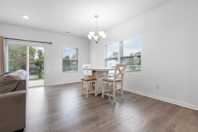 Photo - 2 Saltford Ln Unidad SI ID1471182P