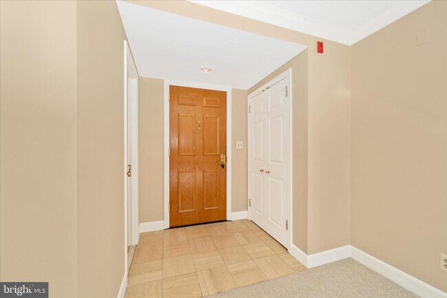 Photo - 1080 Wisconsin Ave NW Unidad 3001