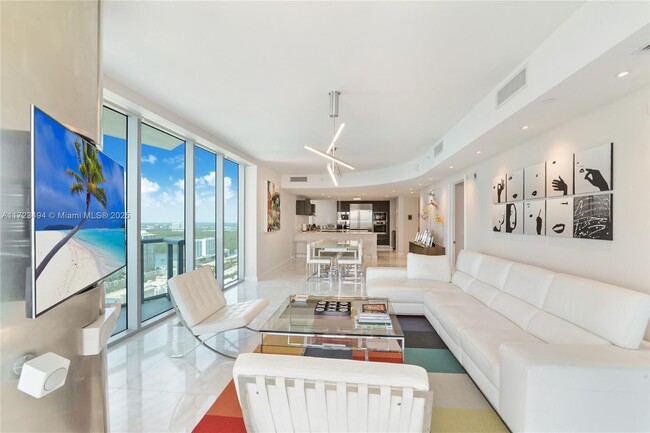 Photo - 17001 Collins Ave Condominio