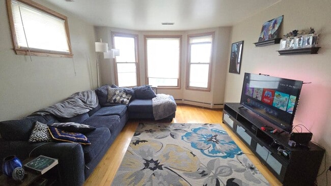 54th - 54th Apartment Unit 1748