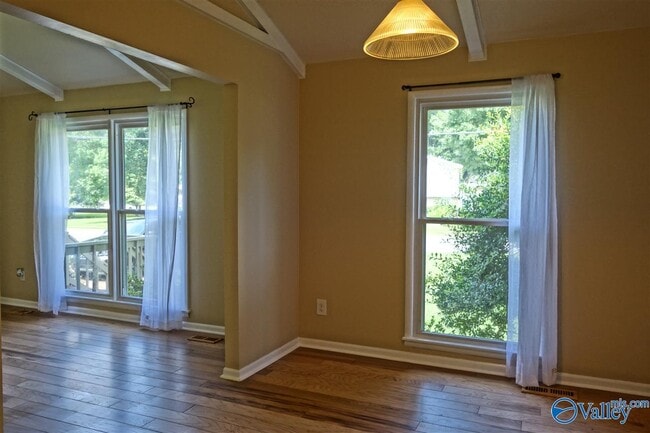 Photo - 10131 Shades Rd SE