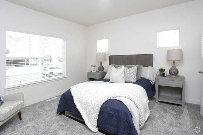 3BR, 2BA - Arrowhead
