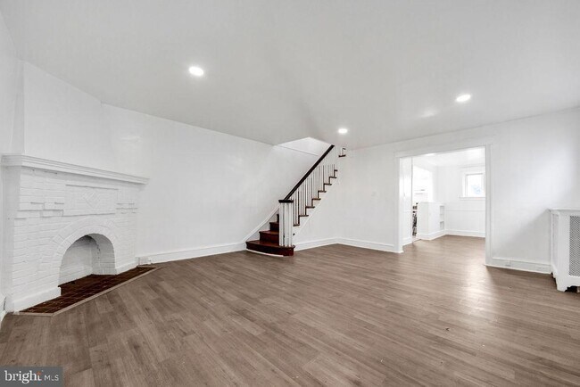 Photo - 244 Wabash Ave