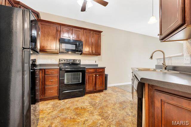 Photo - 115 Saint James Ct Unit St James