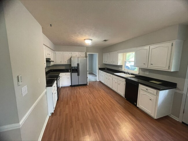 Photo - 105 Kimberly Dr