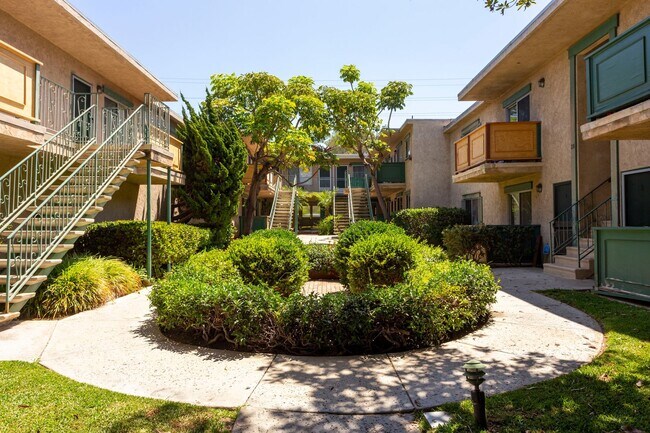 San Remo Court