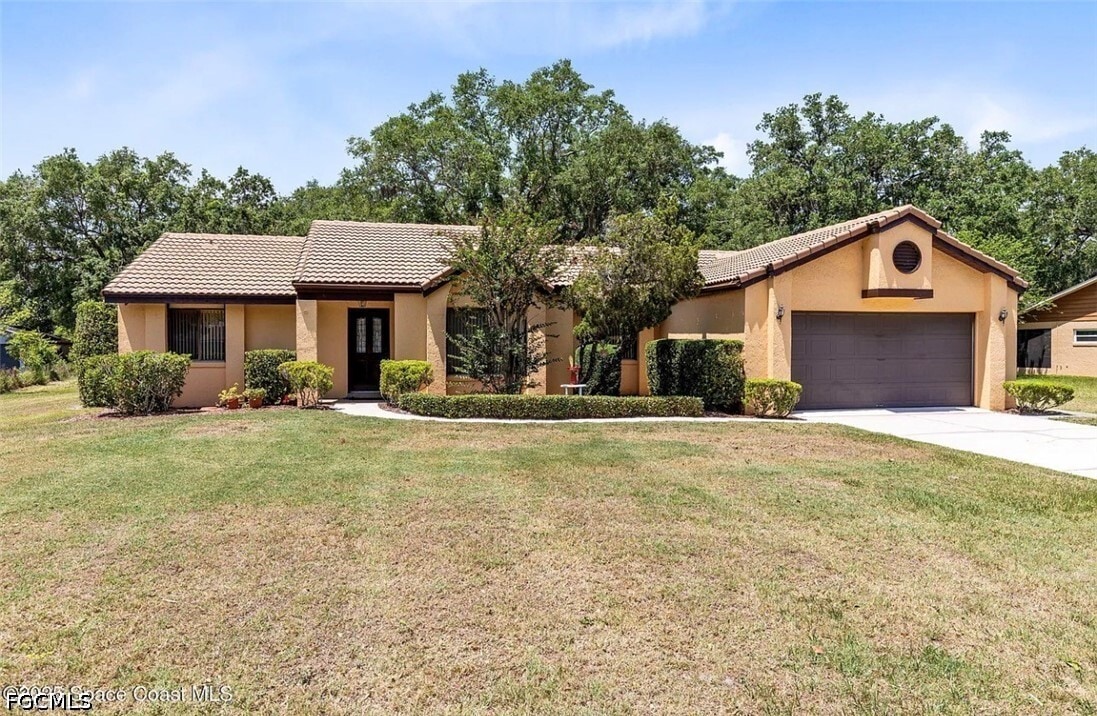 Photo - 2560 Greenwood Dr