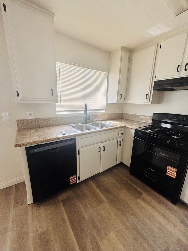 Building Photo - 7502 9th St